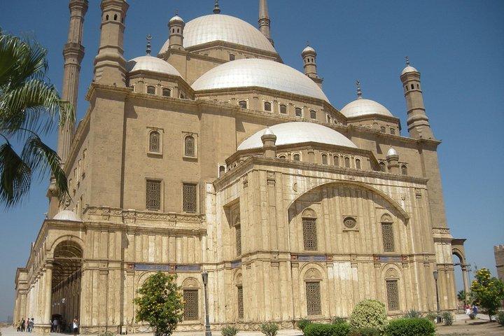 Tour to Old Egyptian Museum Citadel and Coptic Cairo