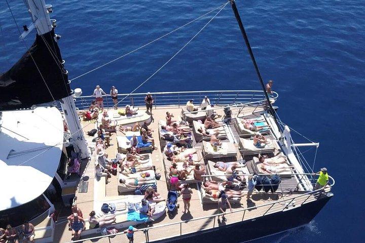 Croisière sur les falaises de Tenerife occidentale avec déjeuner et bar ouvert