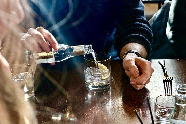 Tour de comida privada de Edimburgo com Haggis, Scotch e mais