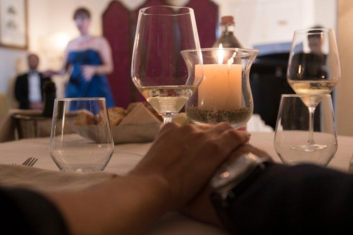 Cena de ópera: cenar con los sonidos de la ópera en el Palacio Pamphilij