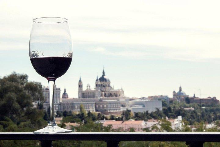 Privé : Madrid Historic Centre Food Tour avec 10 + Authentique