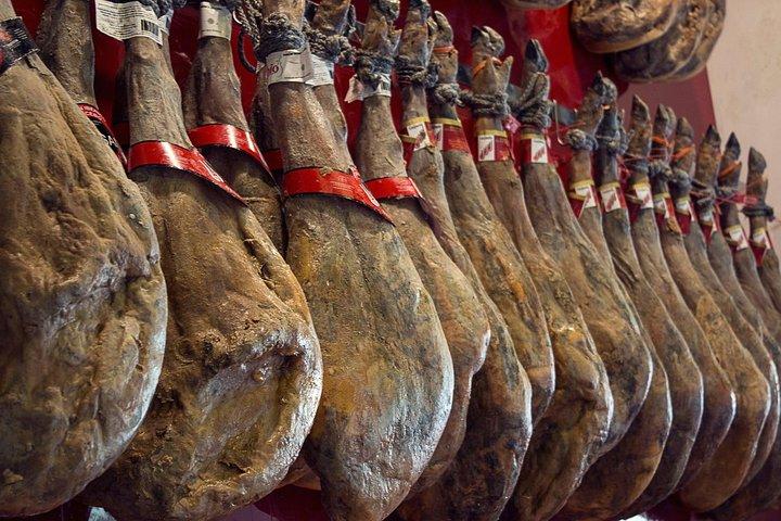 Privé : Madrid Historic Centre Food Tour avec 10 + Authentique