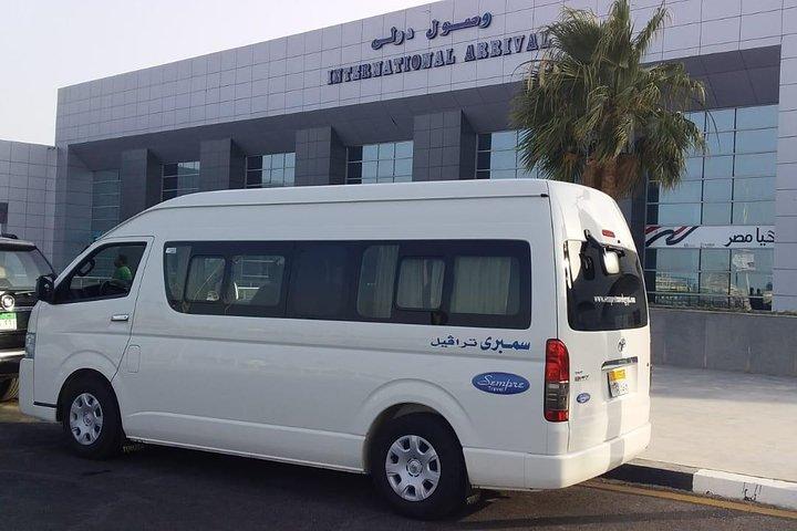 Transfer from Hurghada to Cairo by van