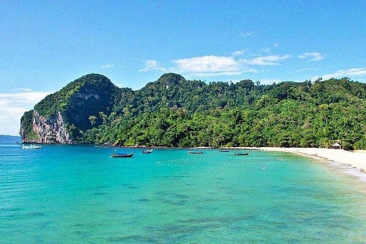 ンガイ島、ムック島 + クラシック ロングテール ボートによるエメラルド洞窟シュノーケリング ツアー