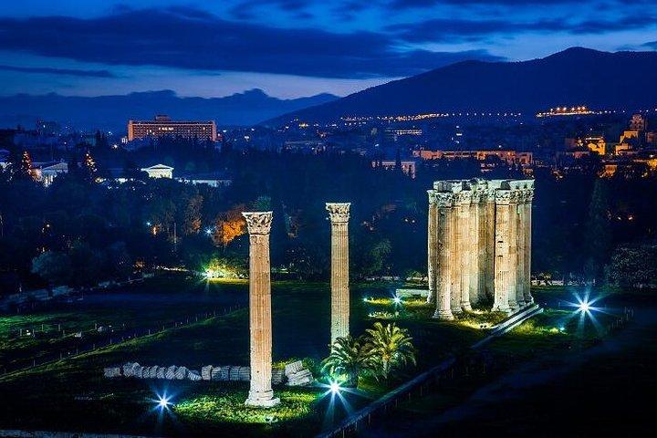 Fahrt durch Athen bei Nacht (Highlights) und Abendessen