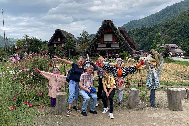 高山から：バスで行く白川郷半日ツアー