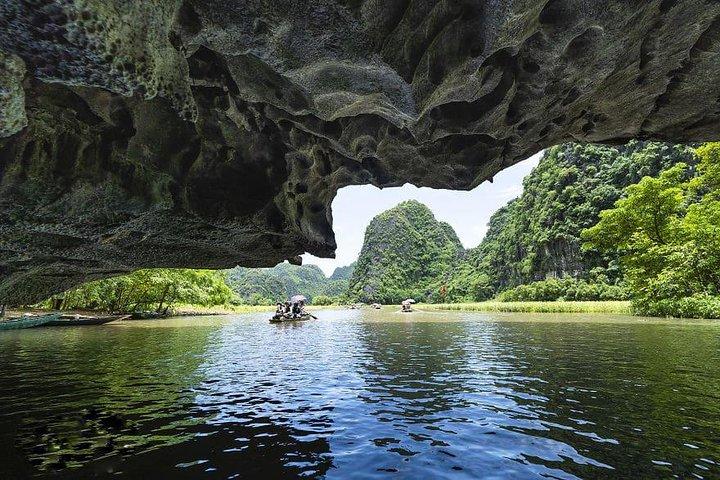 Pagode Bai Dinh - Trang Um Dia Inteiro Eco de Hanói
