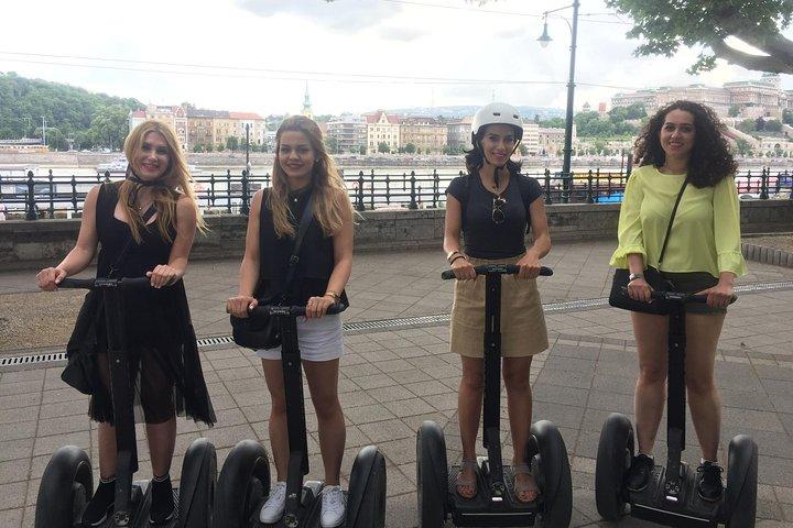 ブダペストのグランドセグウェイツアー-コーヒーストップ付きプライベートツアー