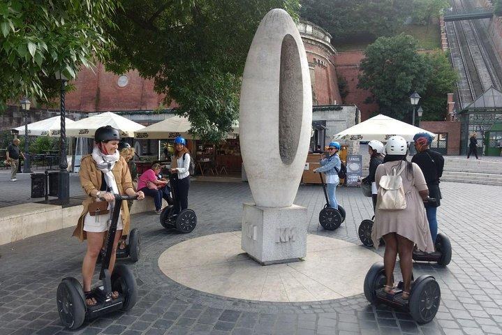 Budapest 2-Stunden-Nacht-Segway-Erlebnis