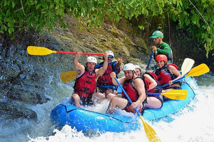 Rafting auf dem Savegre (Schwierigkeitsgrad II–III) ab Manuel Antonio