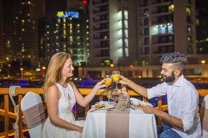 Cena al Dubai Marina (Matrimoni e luna di miele)