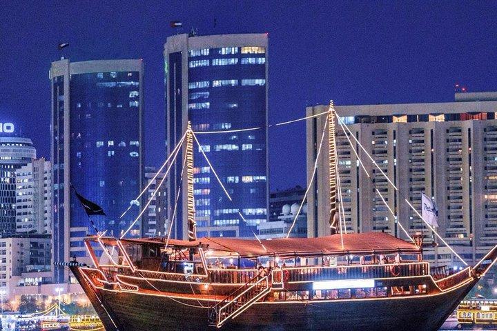 Cena alla Marina di Dubai