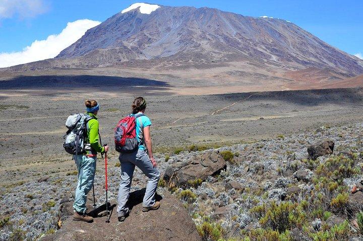 6 dagar Mount Kenya Klättring genom Chogoria Route