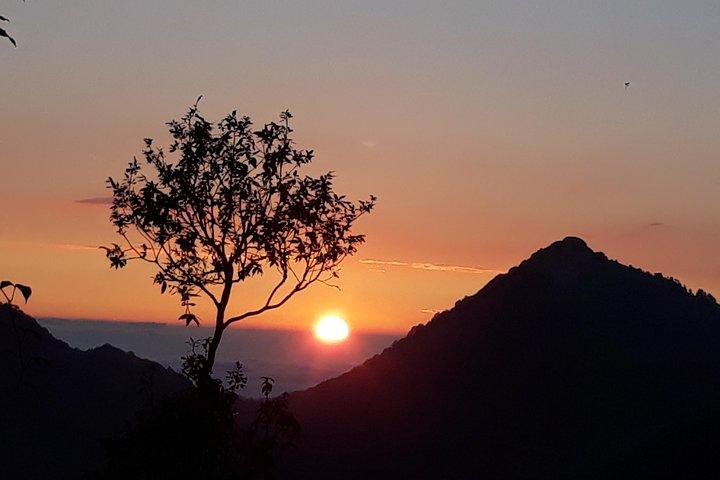 Promenade au coucher du soleil de Lal Tibba