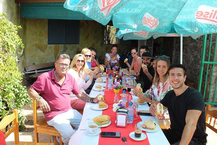 グラン カナリア島のコンバーチブル ビートルでの小旅行