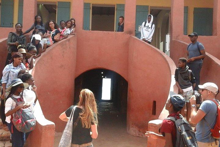 Tour de día completo por la isla de Gorée y la ciudad de Dakar (mínimo 2 participantes)