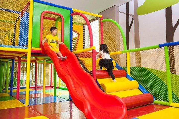 Pacchetto Shanghai Disneyland e Courtyard by Marriott con trasferimenti