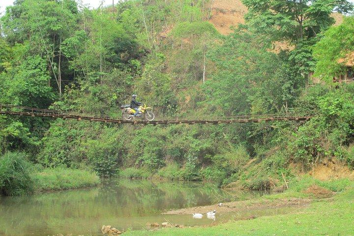 Aventura no Vietnã Laos