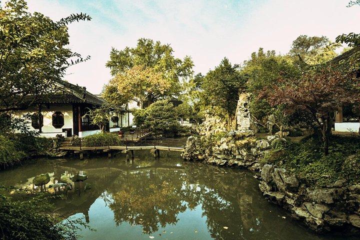 Suzhou privat vandretur med Panmen Gate, City Moat og Yiyuan Garden