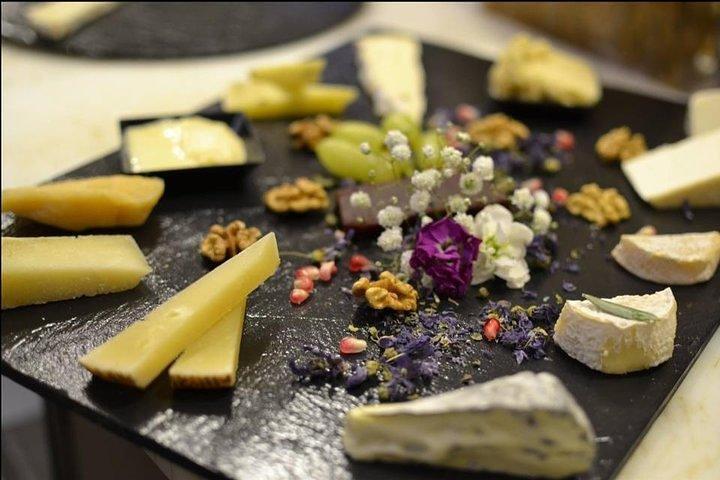 Saborea Roma: Explorando los secretos culinarios de Trastevere con un local