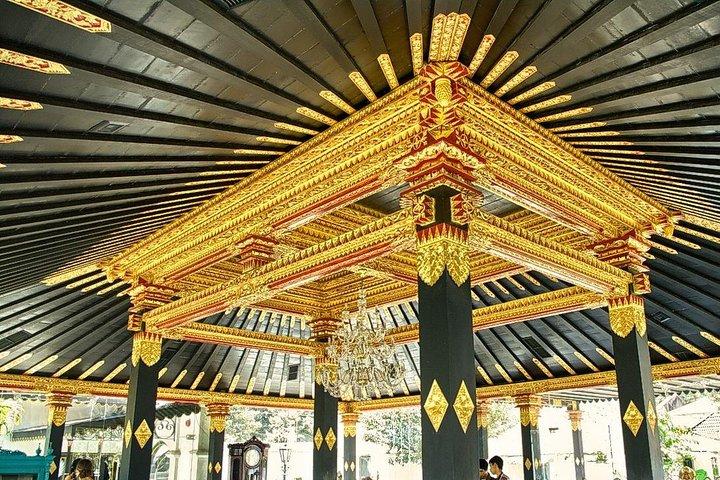 Explora City Tour desde Yogyakarta