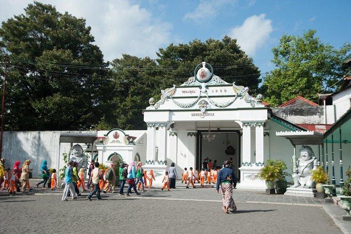 Explora City Tour desde Yogyakarta