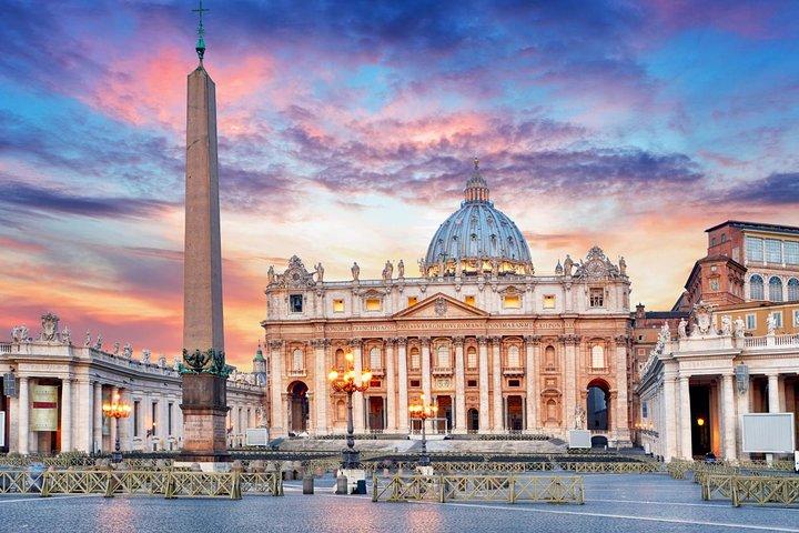 Combo de dia inteiro: excursão ao Vaticano e excursão a pé panorâmica à noite em Roma