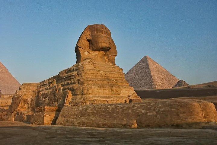 Stopover Tour Visit Giza Pyramids old Egyptian Museum & Old Cairo
