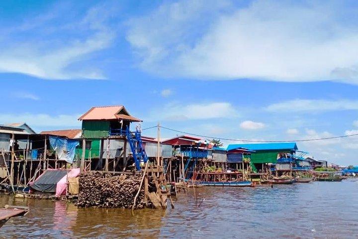 Floating Village Kampong Pluk Tour de barco guiado privado por TukTuk