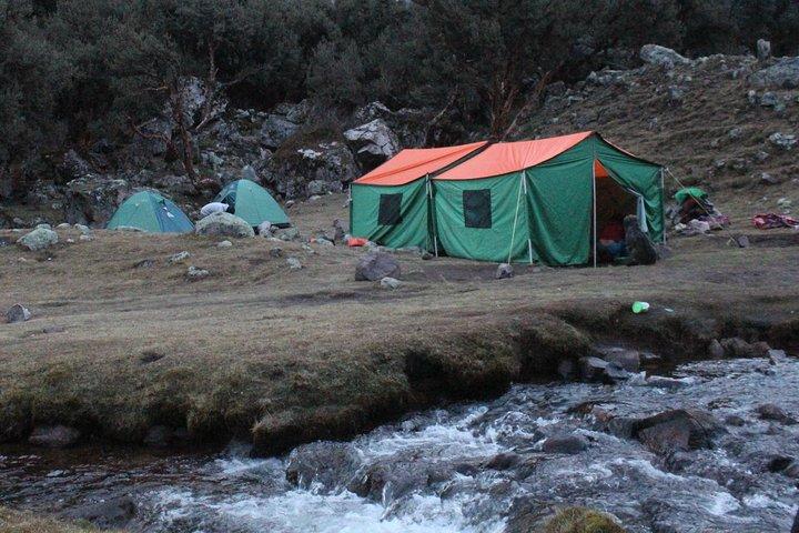 Lares Trek til Machu Picchu (4Days / 3Nights)