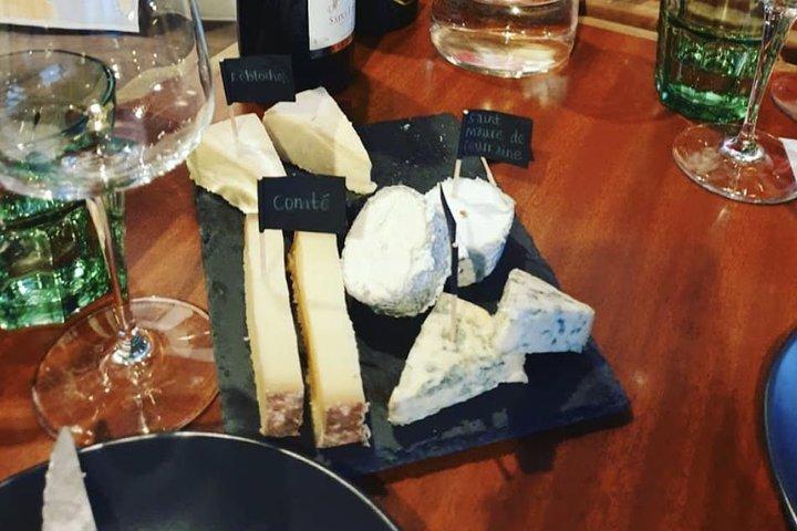 Paris Top Sights Half Day Walking Tour + Wine Tasting Experience