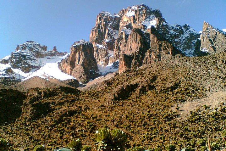 5 Days Mount Kenya Trekking - Sirimon - Naro Moru Route