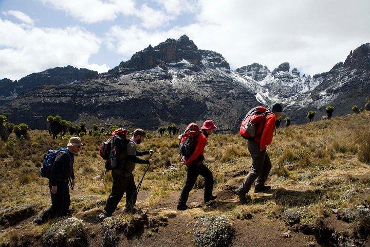 5 Tage Mount Kenya Klettern über die Sirimon Route