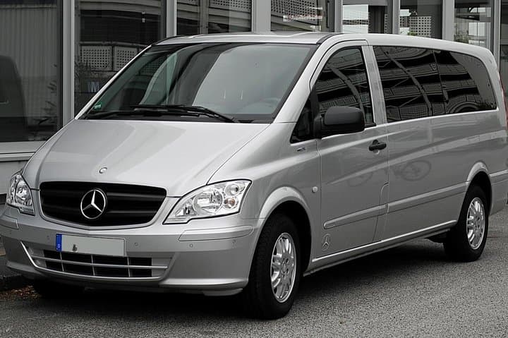 Private transfer from Ravello to Naples