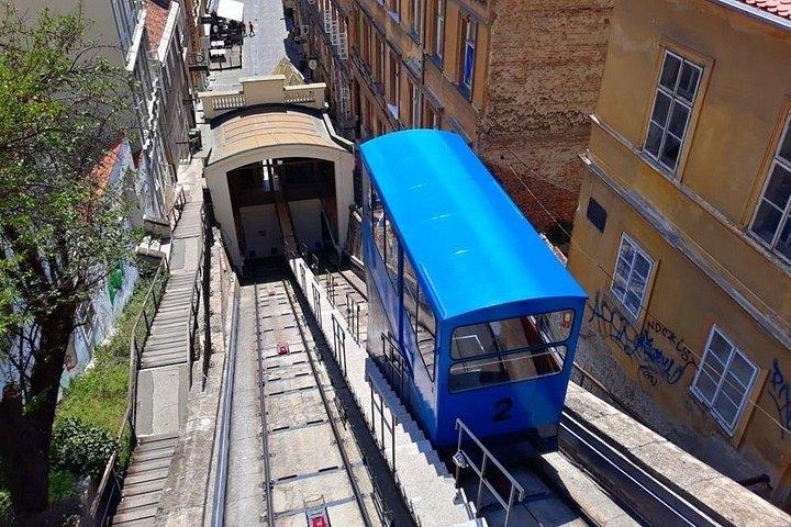 ザグレブグランドプライベートウォーキングツアー
