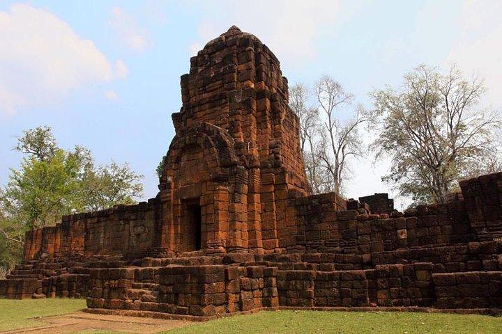 Kanchanaburi, River Kwai,Museo della guerra,Treno,Pranzo PRIVATO con guida ITA