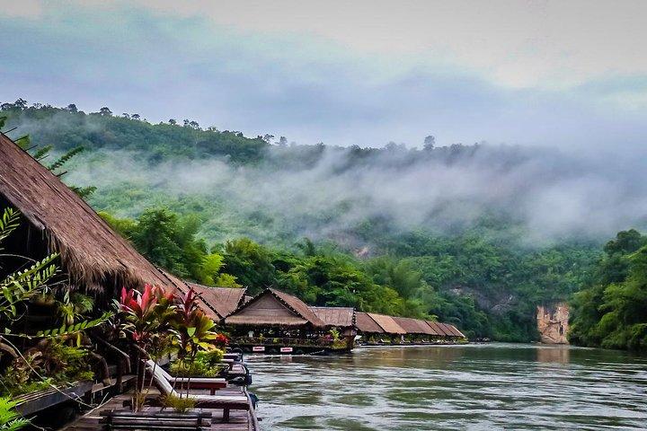 Kanchanaburi, River Kwai,Museo della guerra,Treno,Pranzo PRIVATO con guida ITA