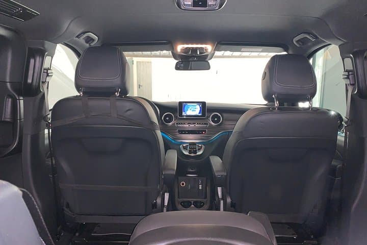 Deluxe private transfer NAPLES Train Station to SORRENTO or vv