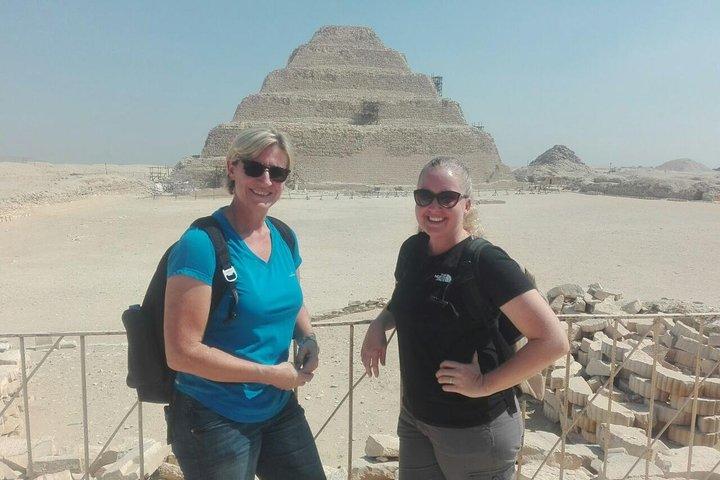 Tour guidato di un giorno per Giza, Saqqara e Memphis dal Cairo