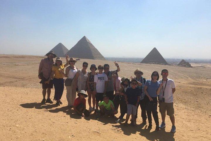 Tour guidato di un giorno per Giza, Saqqara e Memphis dal Cairo
