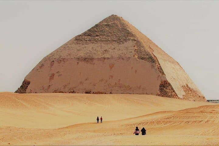 Full day trip to Giza Pyramids, Memphis, Sakkara, and Dahshur
