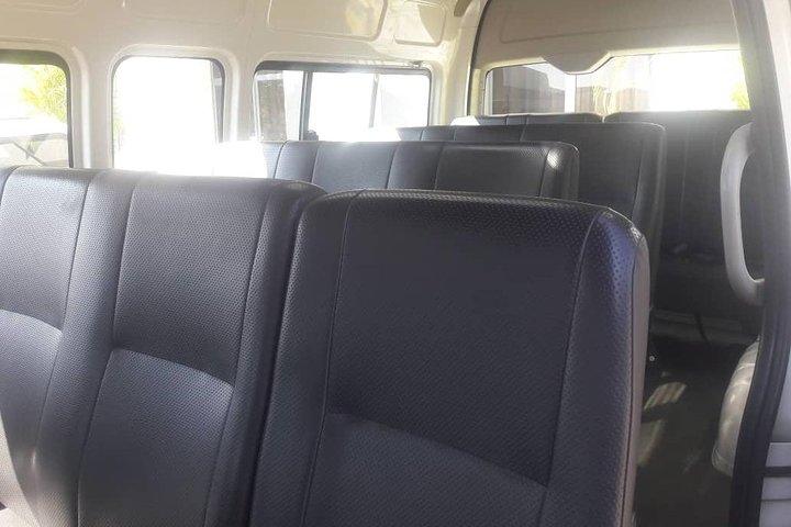 Navetta per l'aeroporto e l'hotel
