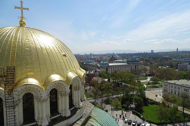 Visite privée à pied parmi les églises de Sofia