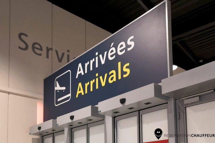 Privétransfer van de luchthaven Orly naar Parijs met chauffeur