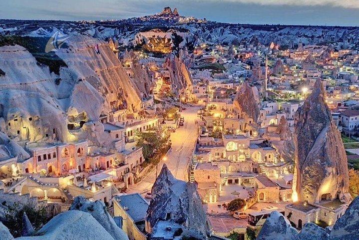 8-Day Turkey Tour by Plane: Istanbul, Ephesus & Cappadocia