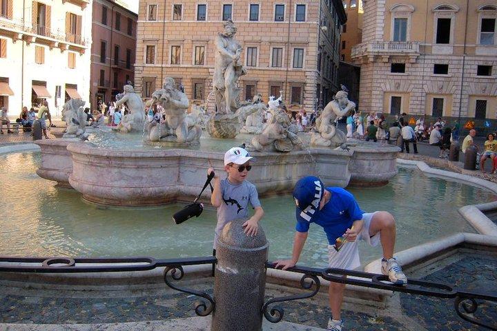 Tour privato per famiglie della mitologia di Roma