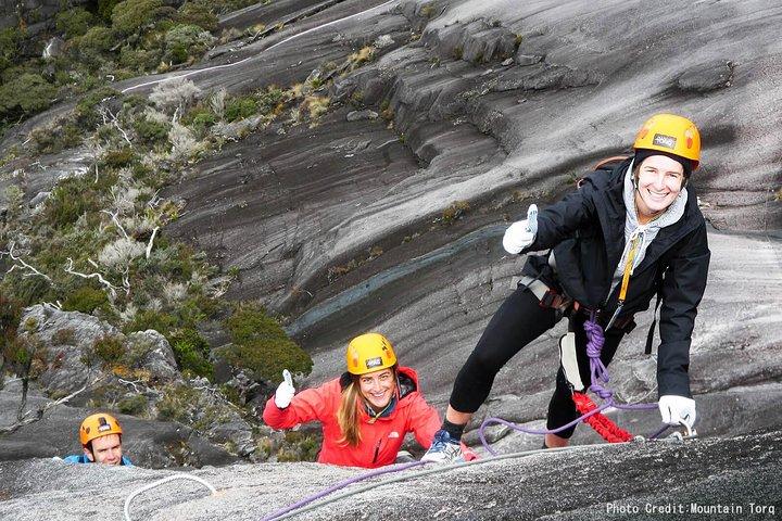 Klettersteig 2d1n Mount Kinabalu - Walk The Torq