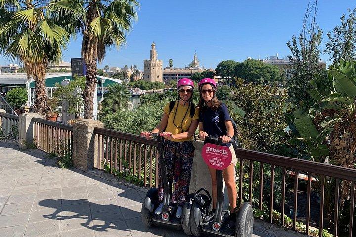 小グループツアー：Segway経由セビリヤシティセンターとPlazaEspaña
