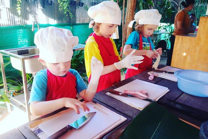 Aula de culinária da vila com chef experiente