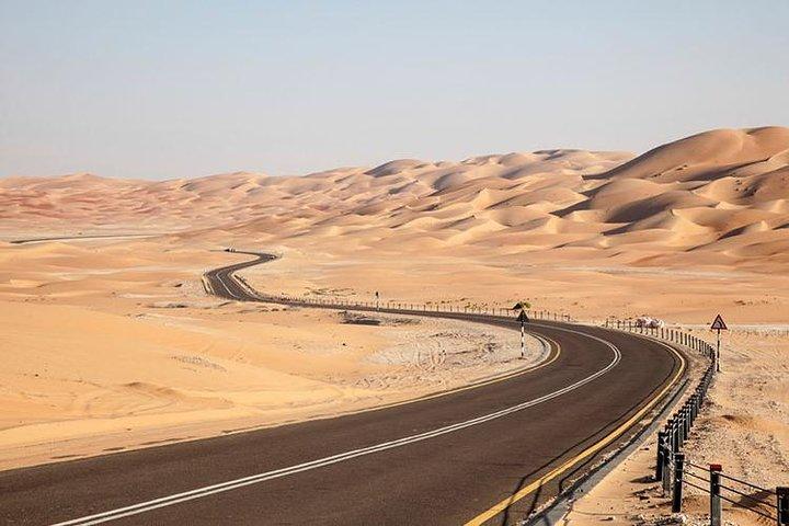 Excursion privée dans le désert avec Liwa et déjeuner à Abu Dhabi
